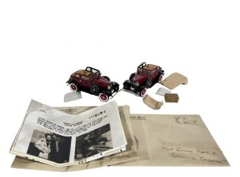 (2) FRANKLIN MINT 1932 FORD BONNIE & CLYDE EDITION