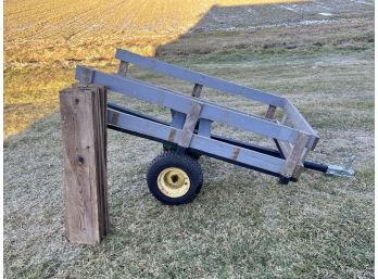 YARD TRAILER w/ REMOVABLE WOODEN PLANKS