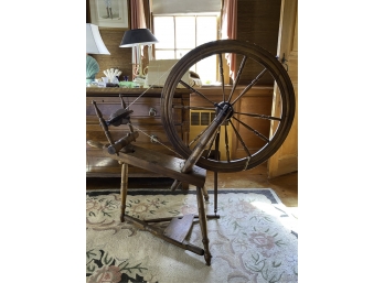 SMALL PERIOD SPINNING WHEEL