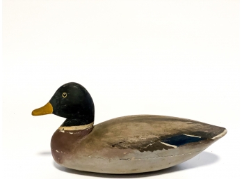 SIGNED CARVED & PAINTED WORKIND DECOY OF MALLARD