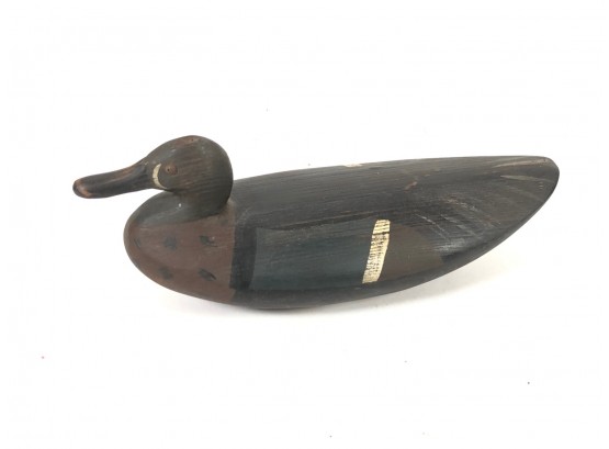 HAND CARVED DECOY
