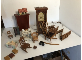DOLL FURNITURE AND ACCESSORY LOT