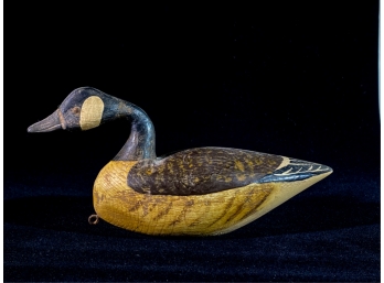 CARVED AND PAINTED SWAN DECOY SIGNED 'JET'