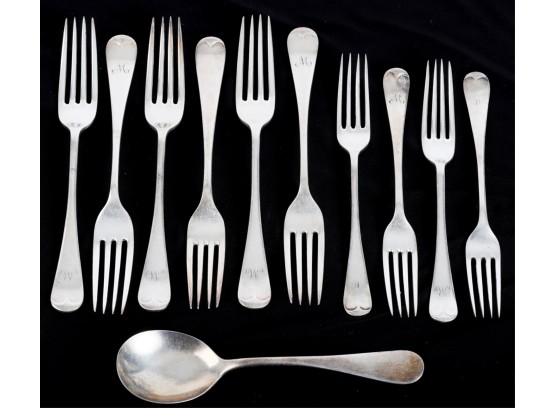 GROUPING OF ENGLISH SILVER PLATED FLATWARE