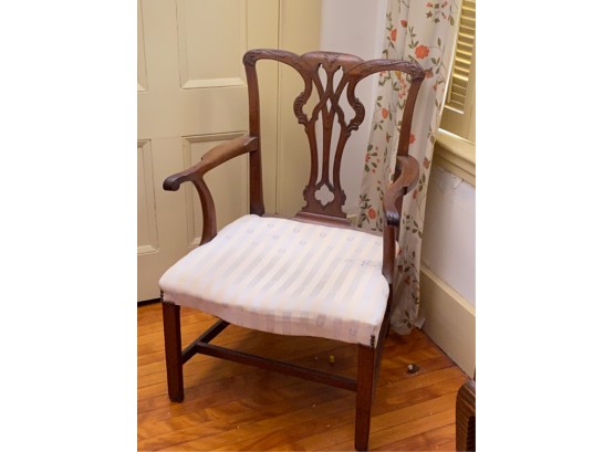 AMERICAN MAHOGANY CHIPPENDALE ARMCHAIR