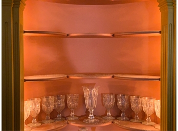 (11) SANDWICH GLASS ASHBURTON PATTERN
