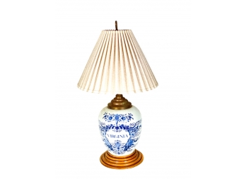 CONTEMPORARY VIRGINIA PORCELAIN LAMP