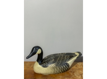 CARVED & PAINTED 'H. HEAP III' DECORATIVE DECOY