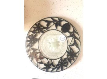 ROUND GLASS WITH SILVER OVERLAY TRAY