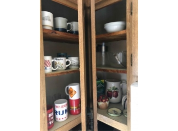 LOT MISC COFFE MUGS AND OTHER KITCHEN WARES