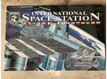 INTERNATIONAL SPACE STATION MODEL