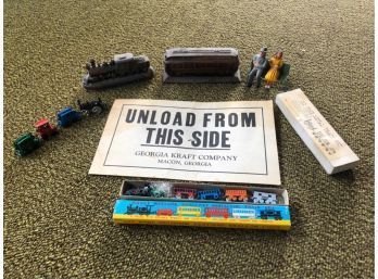 (6) PIECE TRAIN COLLECTIBLES LOT