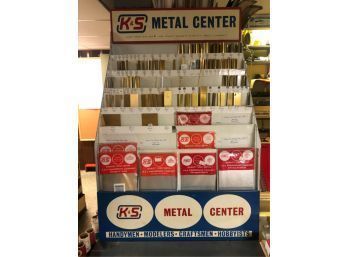 K&S METAL CENTER DISPLAY CASE W/ BRASS AND METAL