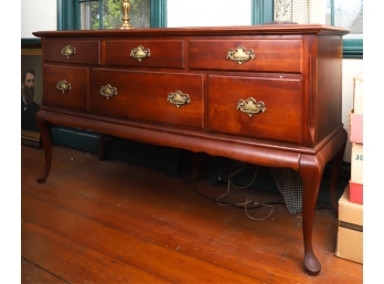 FINE QUALITY QUEEN ANNE STYLE CHERRY SIDEBOARD