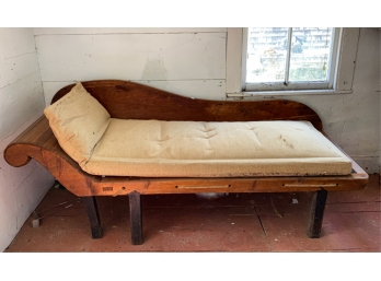 COUNTRY ROPE DAY BED