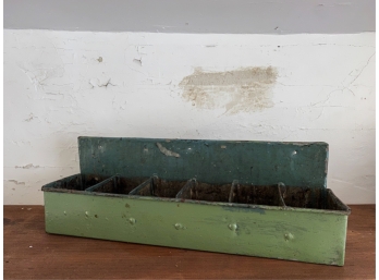 DIVIDED METAL WALL BOX in GREEN PAINT