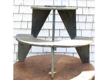 (2) TIER PLANT STAND in GREEN PAINT