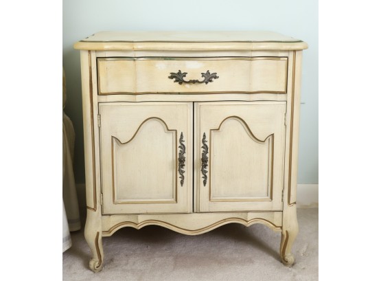 WHITE FURNITURE COMPANY LOUIS XV STYLE END TABLE