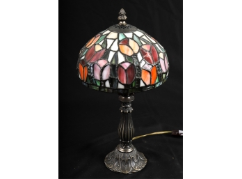 DECORATIVE CONTEMPORARY LEADED STAINED GLASS LAMP