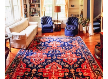 FINE QUALITY CONTEMPORARY ROOM-SIZED ORIENTAL RUG