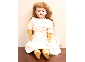 ARMAND MARSEILLE GERMANY 390 A-12M BISQUE DOLL