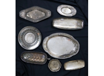 ASSORTMENT OF SILVER PLATED TRAYS