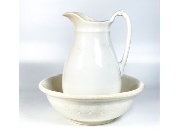 ENGLISH POTTERY BASIN AND PITCHER