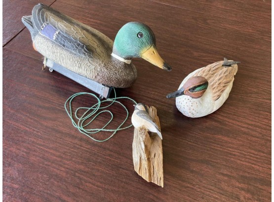 MOLDED PLASTIC DECOY AND (2) RESIN BIRDS
