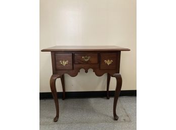20THc DIMINUTIVE MAHOGANY QUEEN ANNE STYLE LOW BOY
