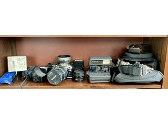 LATE 20THc CAMERA ACCESSORIES LOT