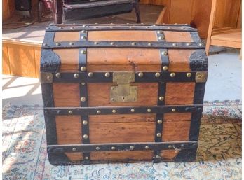 PROFESSIONALLY RESTORED BOUND DOME TOP TRUNK