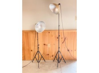 PAIR OF SMITH-VICTOR S7 MODELING LAMPS w STANDS