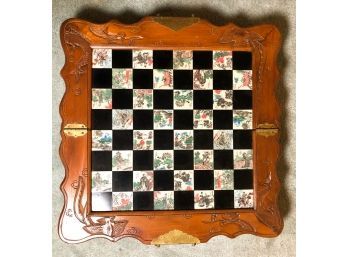 VINTAGE CASED ASIAN THEMED CHESS SET