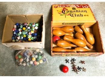 LOT VINTAGE MARBLES W/ BOWLING GAME AND JACKS