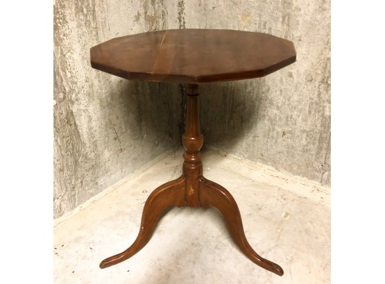 DODECAGON TOP MAHOGANY CANDLE STAND
