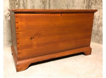 (19th c) DOVETAILED POPLAR WOOD CHEST