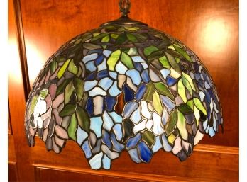 STAINED GLASS HANGING LIGHT FIXTURE
