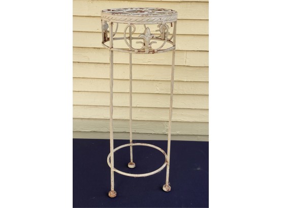 PAINTED WROUGHT IRON PLANT STAND with FLEUR DE LIS