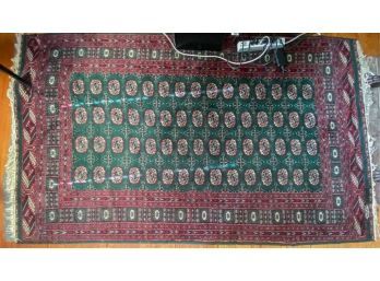 HAND WOVEN SIGNED BOKHARA  AREA RUG w GREEN FIELD