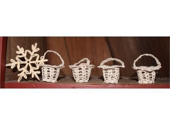 (5) String Christmas Ornaments Baskets & Snowflake