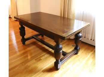 EXPANDABLE OAK RECTORY TABLE w CARVED LEGS & APRON