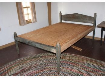 (Early 19th c) Rope Bed with Turned Posts in Grey