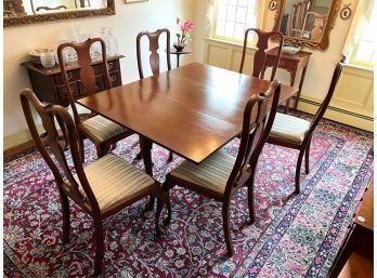 QUEEN ANNE MAHOGANY DROP LEAF TABLE & 6 CHAIRS