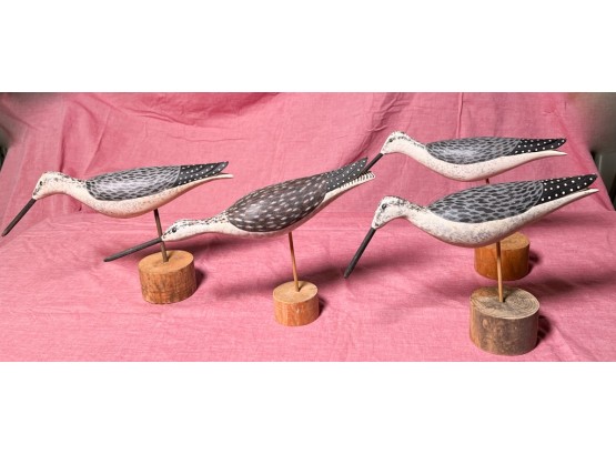 GROUP OF (4) CARVED AND PAINTED SHOREBIRDS
