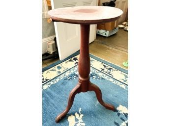 PAINTED QUEEN ANNE CANDLE STAND