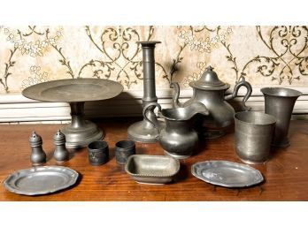 GROUPING OF VINTAGE PEWTER
