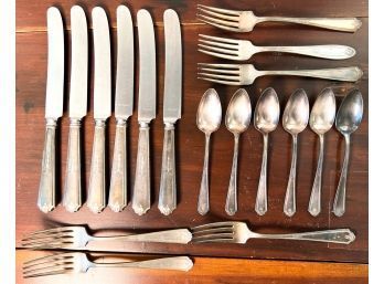 (18) PIECES SILVER PLATED FLATWARE