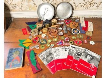 COLLECTION OF VINTAGE BOY SCOUT ITEMS ETC