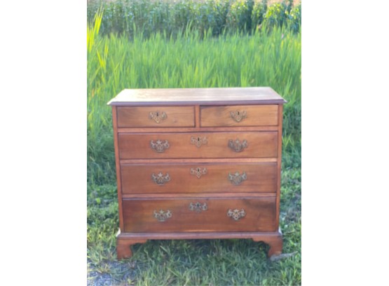 19th c ENGLISH CHIPPENDALE CHEST OF DRAWERS