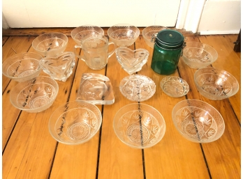 (18) PIECES MISC GLASS ITEMS